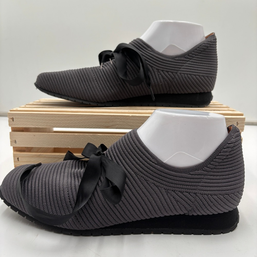LAmour Des Pieds Womens Berenice Gray Knit Ribbon Sneakers Comfort Size 8M